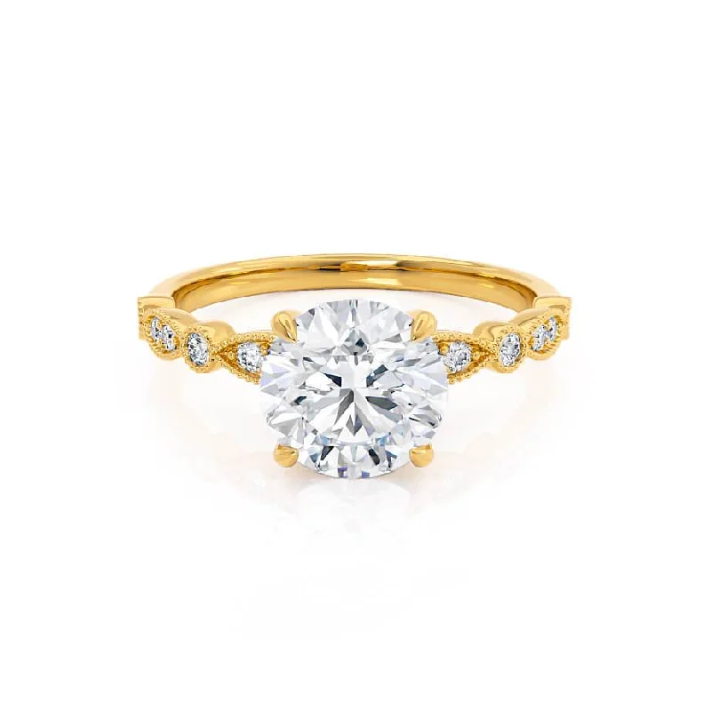 1.0 CT Round Shaped Moissanite Solitaire Style Engagement Ring