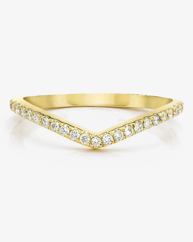 Curved Diamond Band