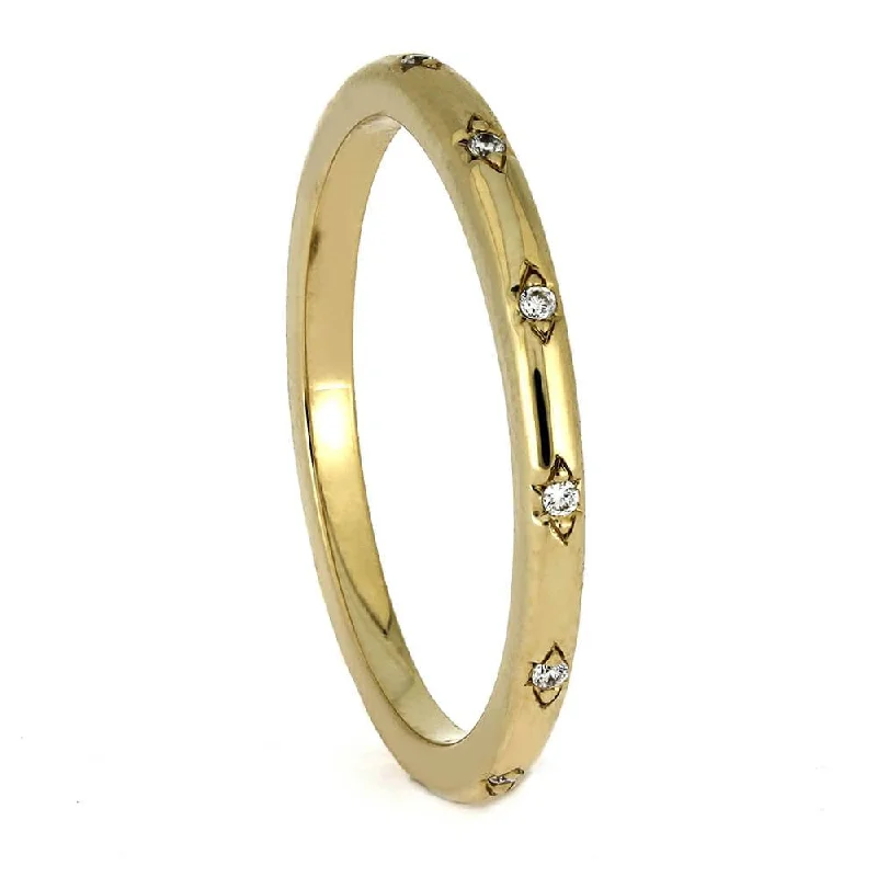 Dainty Gold Ring with Starburst Diamonds