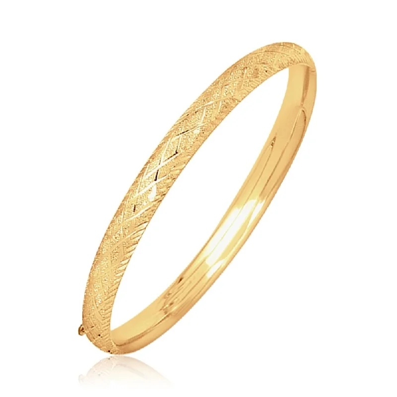 14k Yellow Gold Diamond Cut Design Dome Motif Children's Bangle