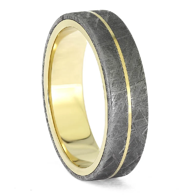 Meteorite-Edged Yellow Gold Ring with Pinstripe