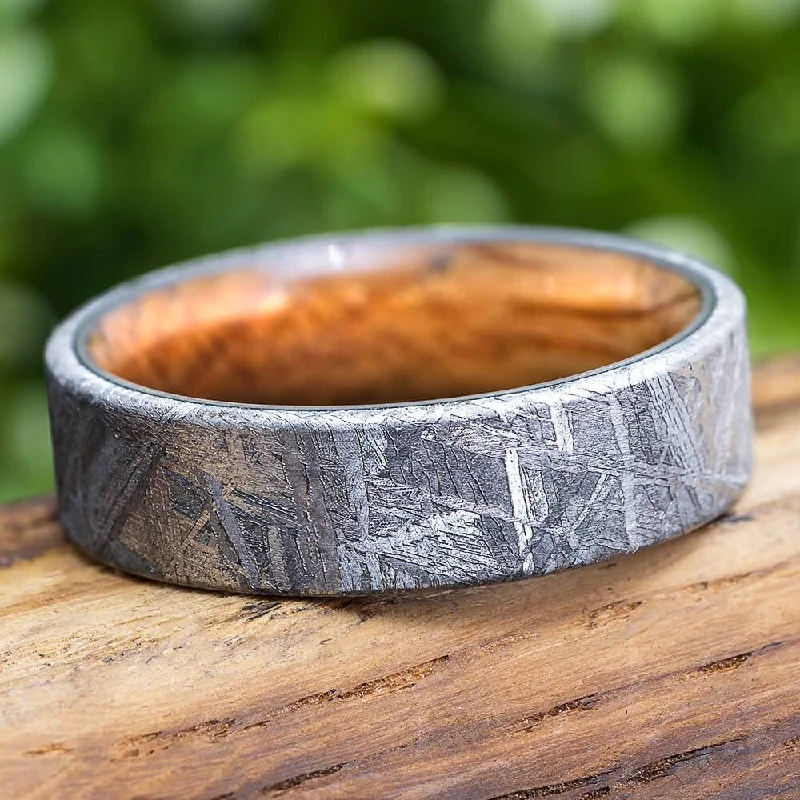 Meteorite & Whiskey Barrel Oak Ring