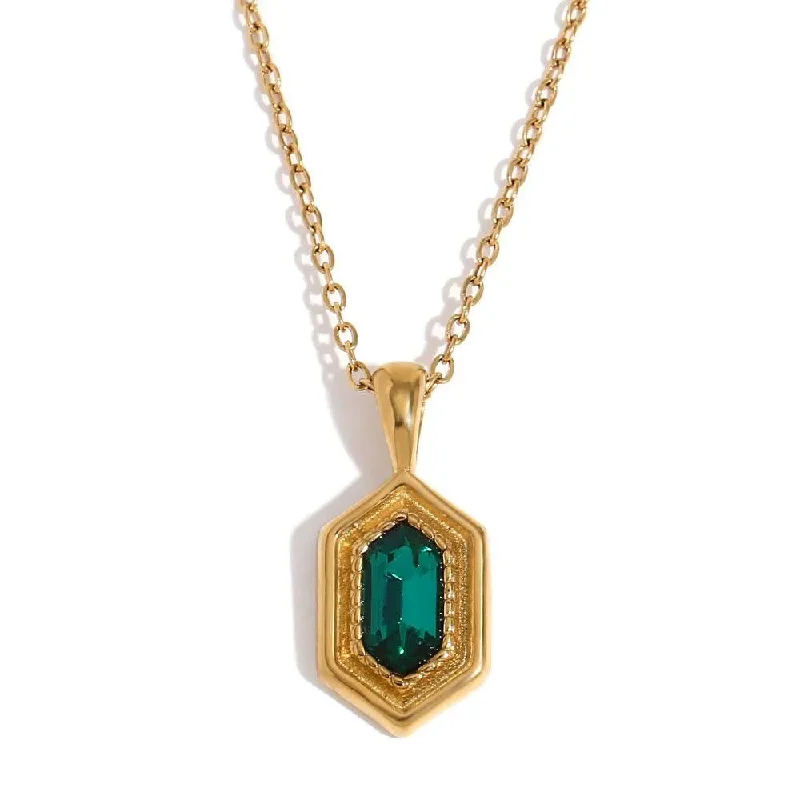 18K Gold Emerald Pendant Necklace