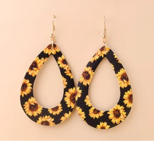 Sunflower Cutout Earrings